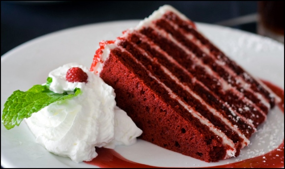 2014-10-8-red-velvet-cake