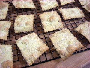 pastachips-ontray