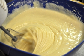 vanilla-cupcakes-batter